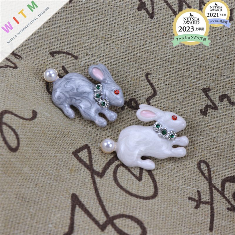 兎 ブローチ アクセサリー 記念日 プレゼント 上品 かわいい レトロ 入園式