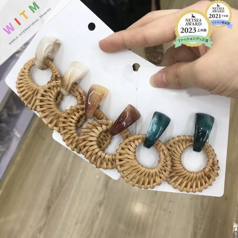 ピアス 円型 イアリング 草編み ファッション 設計感 レディー レトロ感 手作り