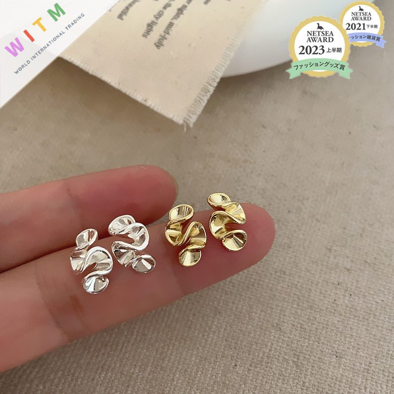 ピアス 耳飾り アクセサリー 金属アレルギー対応 レディース 高級感