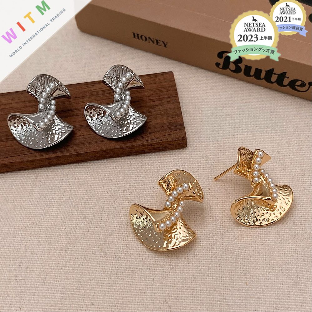 扇形 パール ピアス 耳飾り 金属アレルギー対応 S925 アクセサリー 高級感 レディース 上品