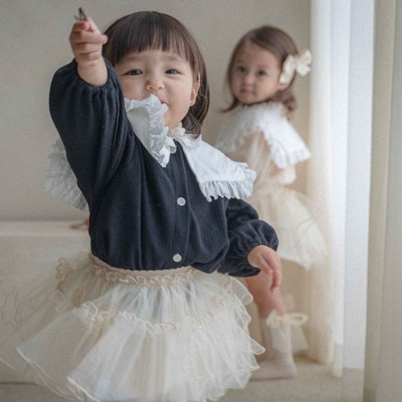 ins 秋新作　ベビー服　女の子　レース　大きな襟　長袖　ロンパース　カバーオール　可愛い　リブ　子供服