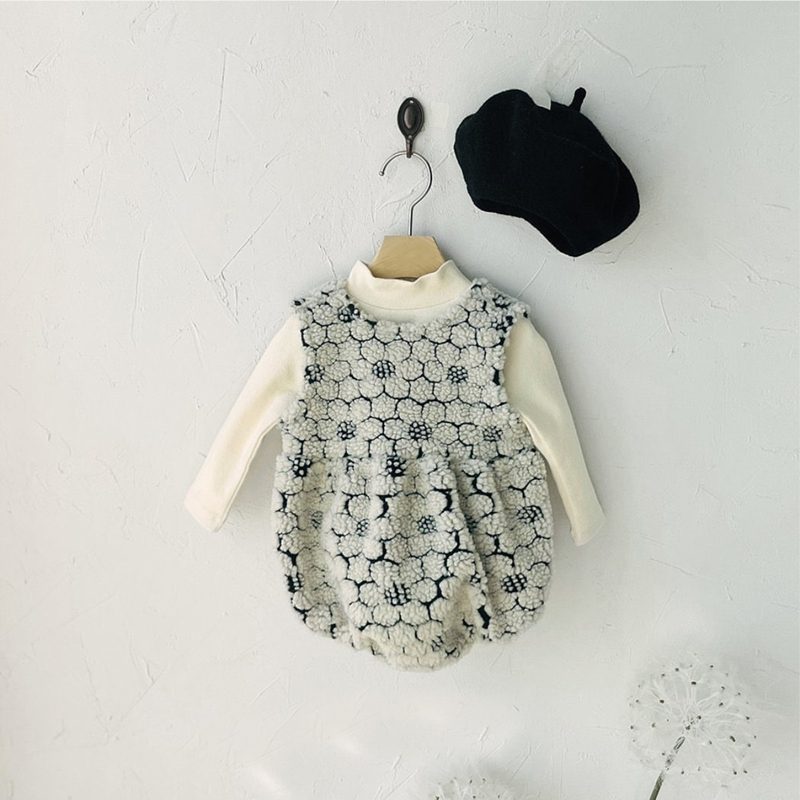 ins 秋冬新作　ベビー服　ノースリーブ　花柄　ボア　ロンパース　厚手　可愛い　おしゃれ　子供服