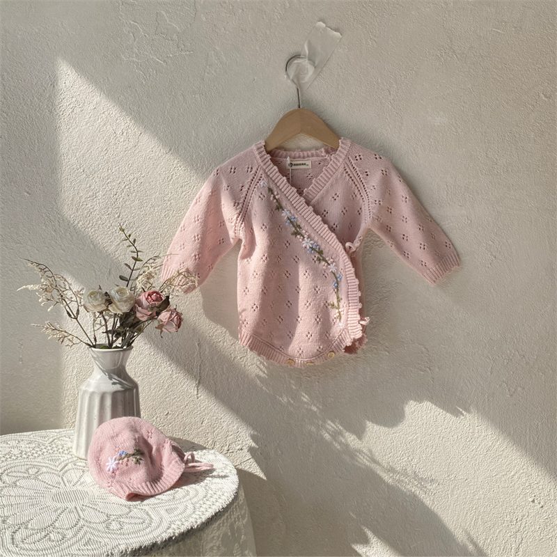 ins 秋新作 ベビー服 ニット ロンパース 花柄 刺繍 長袖 女の子 可愛い おしゃれ カバーオール
