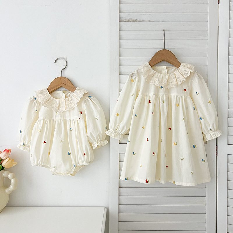 ins 秋新作 子供服 姉妹お揃い 選べる2タイプ レース ラッフルカラー 刺繍 ロンパース ワンピース