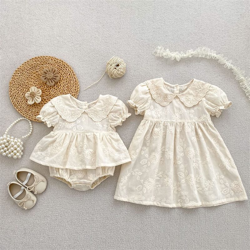 ins 夏新作　子供服　姉妹服　選べる2タイプ　刺繍花柄　森ガール　半袖　ロンパース　ワンピース　可愛い