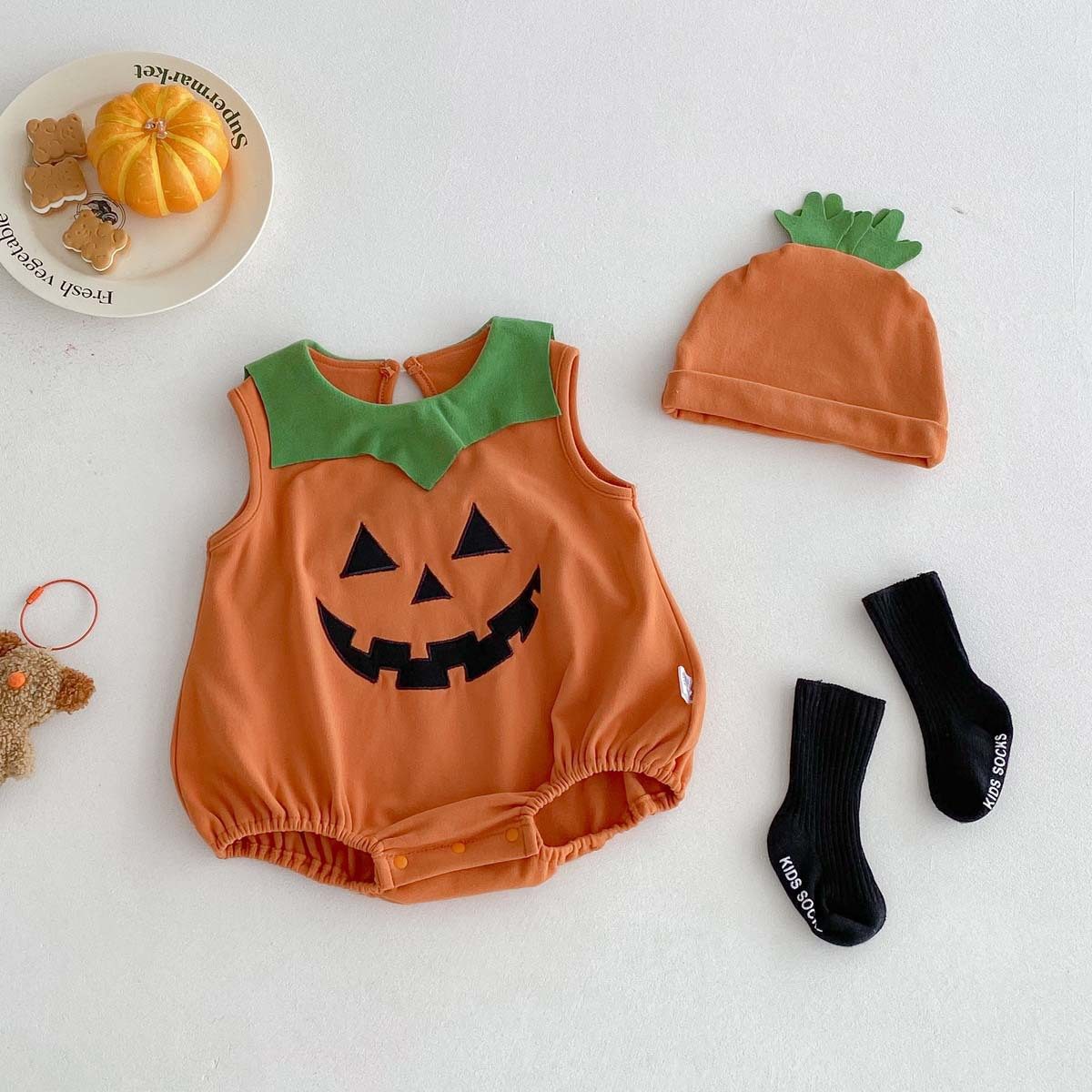 新作　ハロウィン　子供服　帽子付き　ノースリーブ　かぼちゃ　オールインワン　可愛い　ロンパース