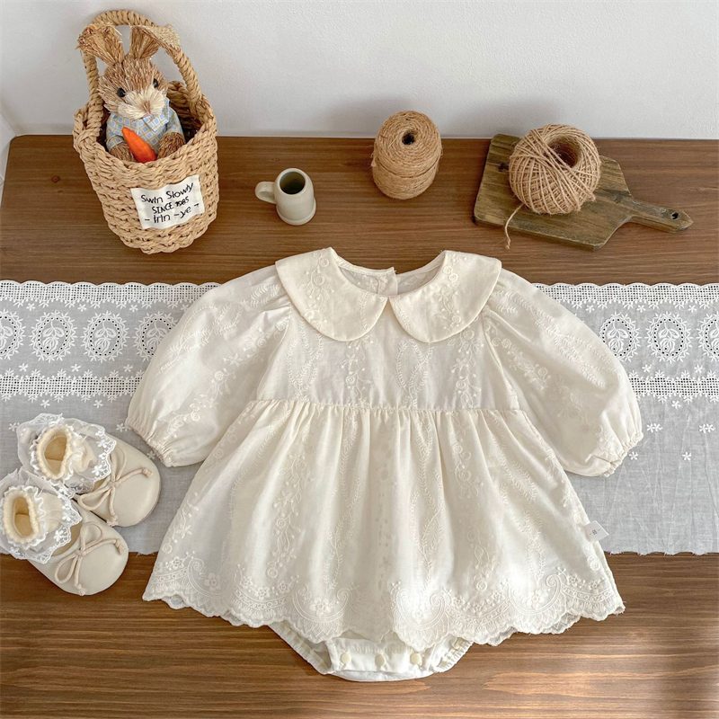 ins 秋新作　ベビー服　女の子　刺繍　長袖　ロンパース　可愛い　おしゃれ　子供服　森ガール　レース