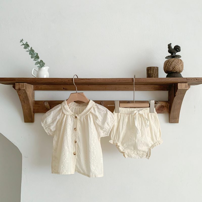 ins 夏新作　ベビー服　女の子　刺繍　セットアップ　半袖シャツ　ショートパンツ　2点セット　子供服