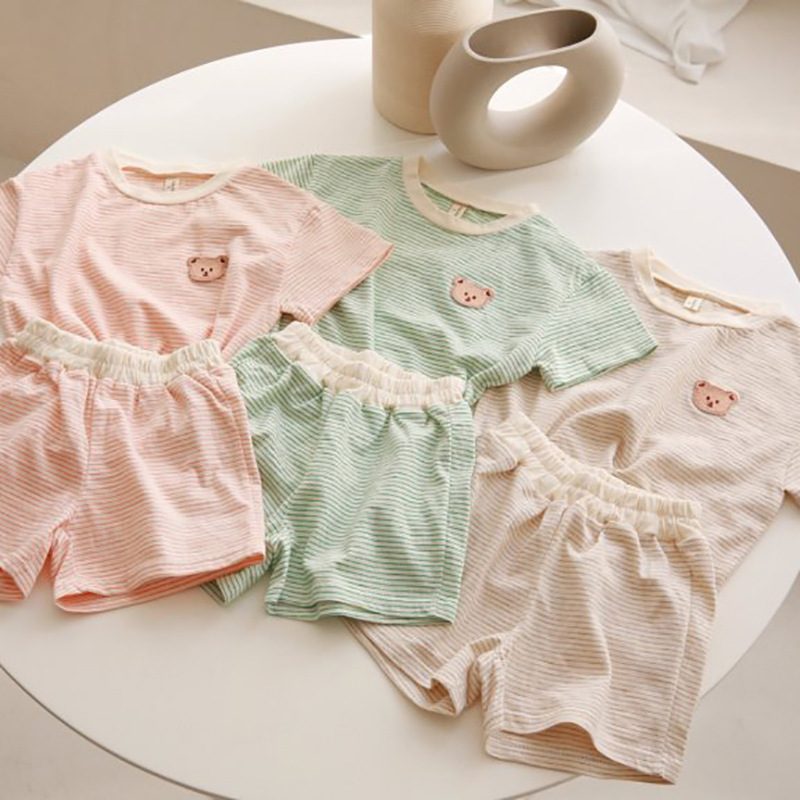 ins 夏新作　ins　ベビー服　セットアップ　Tシャツ　ショートパンツ　キッズ服　可愛い　2点セット