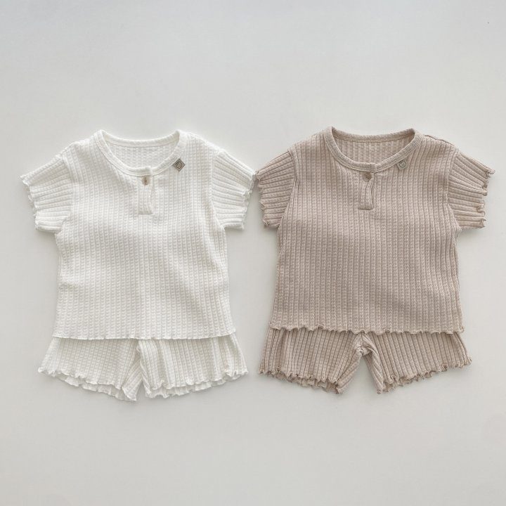 ins ins 夏新作 ベビー服 セットアップ Tシャツ ショートパンツ キッズ服 可愛い 2点セット