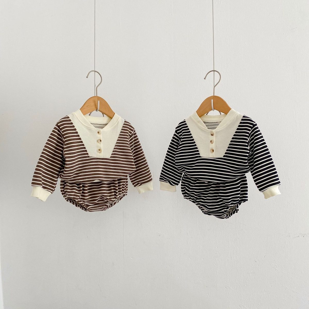 ins 秋新作　ベビー服　ストライプ柄　セットアップ　トレーナー　ブルマー　子供服　可愛い　おしゃれ
