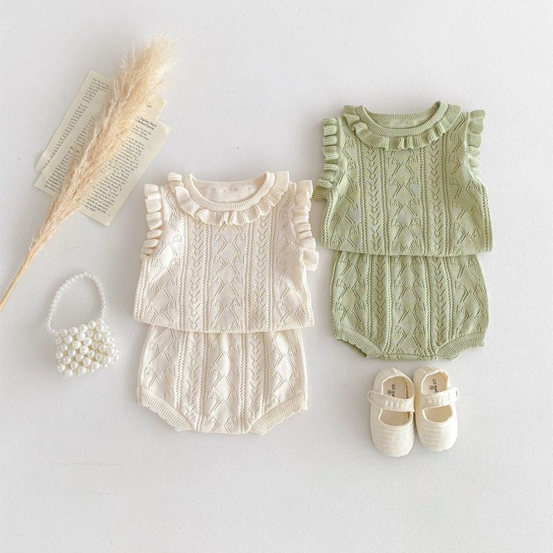 ins 夏新作　ベビー服　ニット　フリル　セットアップ　ノースリーブ Tシャツ　ハーフパンツ　女の子