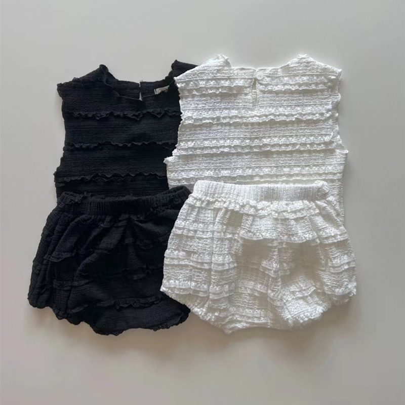 ins 夏新作　ベビー服　フリル　セットアップ　ノースリーブ Tシャツ　ブルマー　可愛い　子供服　無地