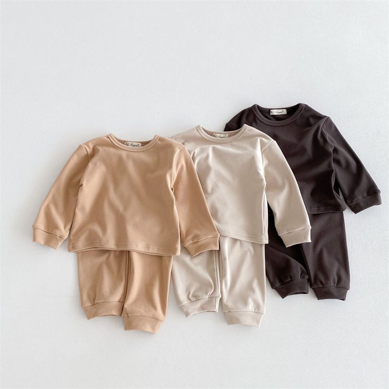 ins 秋新作 子供服 無地 部屋着 セットアップ 長袖Tシャツ ロングパンツ 柔らかい おしゃれ