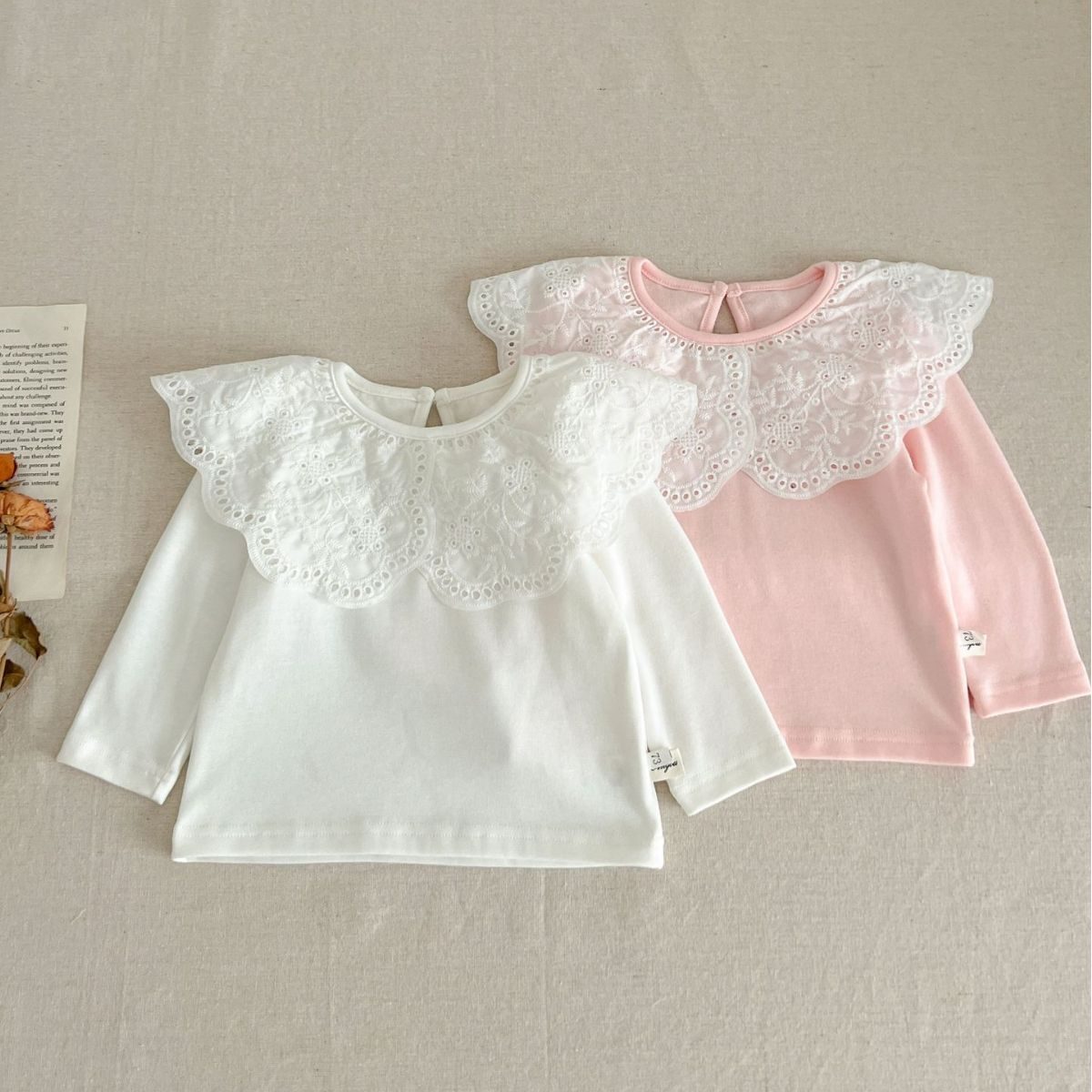 ins 秋新作 ベビー服 大きな襟 レース 長袖Tシャツ カジュアル トップス インナーシャツ 子供服
