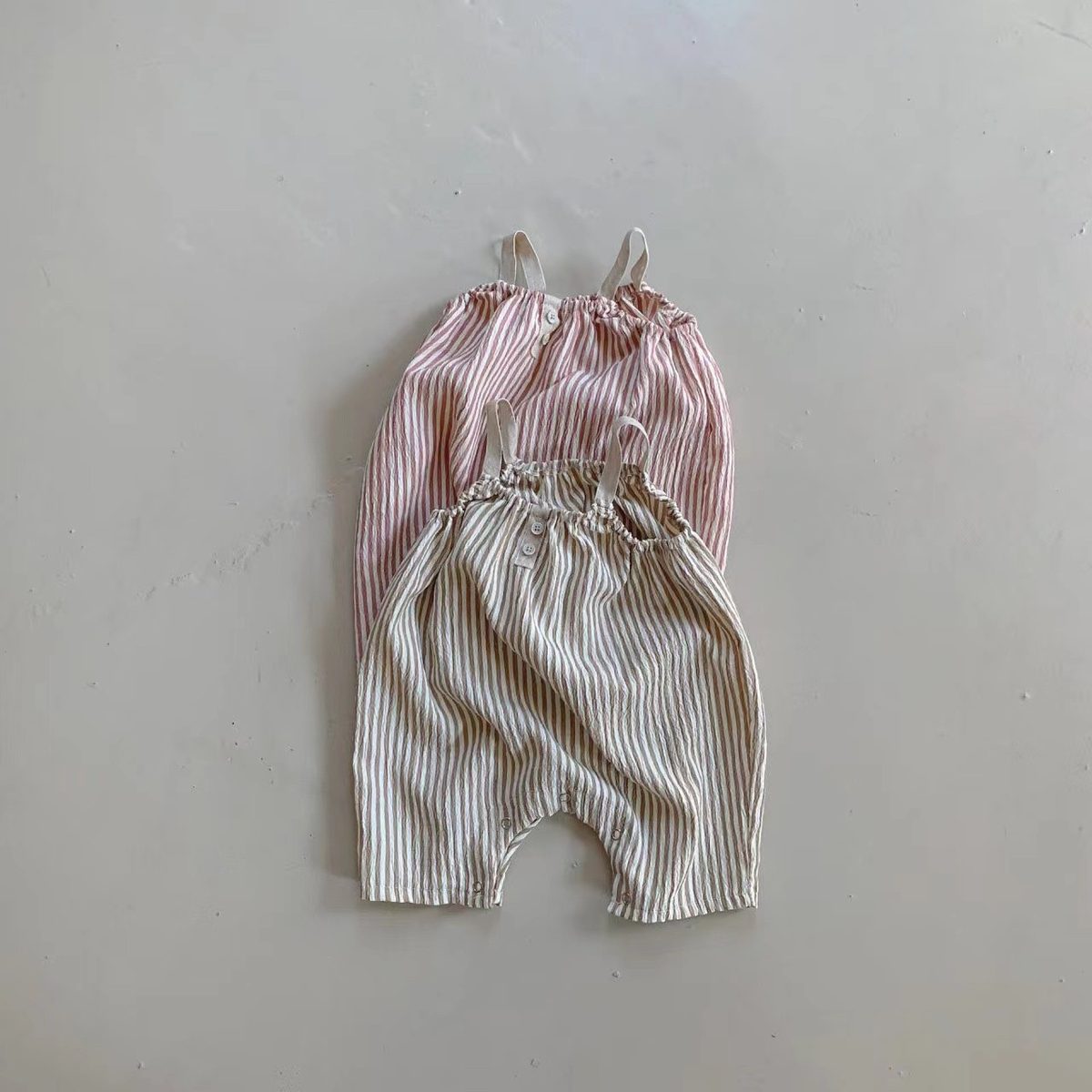 ins 夏新作　ins　ベビー服　サロペット　パンツ ストライプ　可愛い　ボトムス　カジュアル　新生児