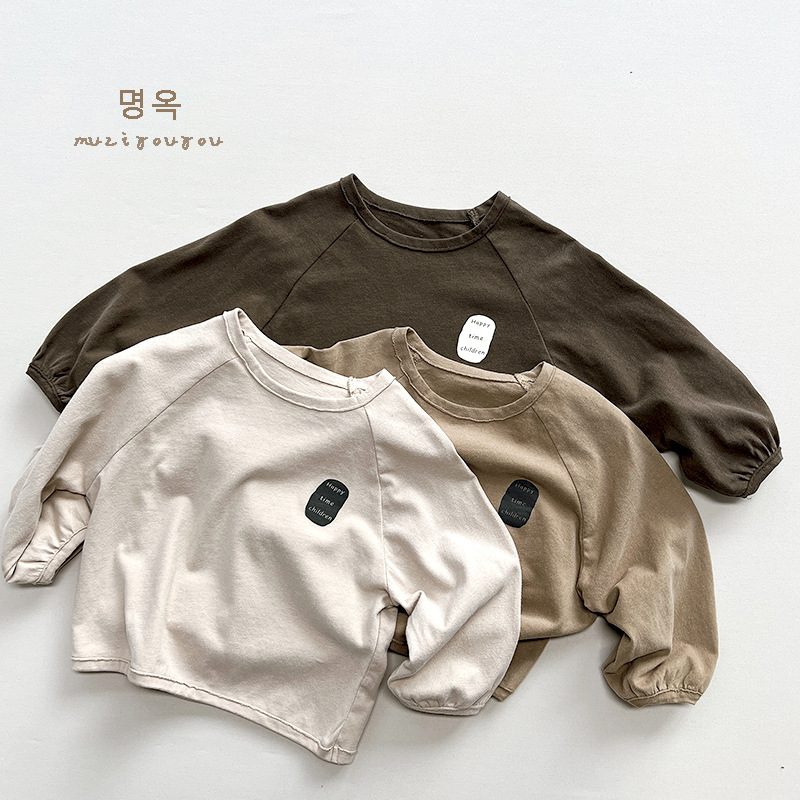 ins 新作　春服　子供服　レトロ風　長袖Tシャツ　カジュアル　Tシャツ　トップス　男女兼用　無地