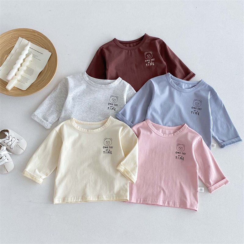 ins 秋新作 子供服 長袖 Tシャツ 無地 カジュアル トップス インナーシャツ 柔らかい 男女兼用