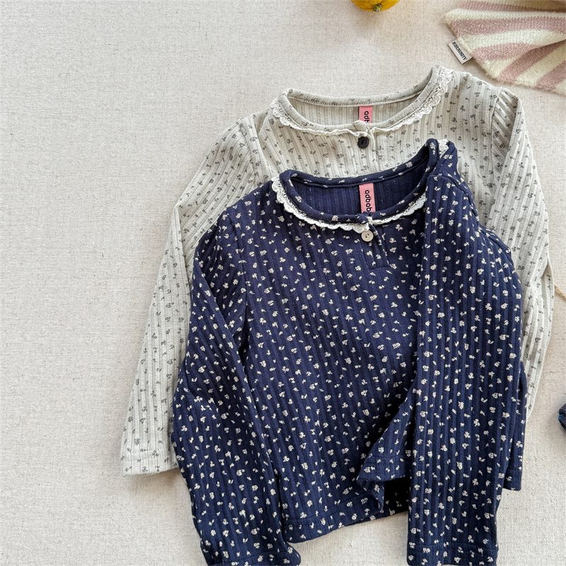 ins 秋新作 子供服 女の子 長袖 Tシャツ カジュアル トップス インナーシャツ 可愛い 花柄 2色