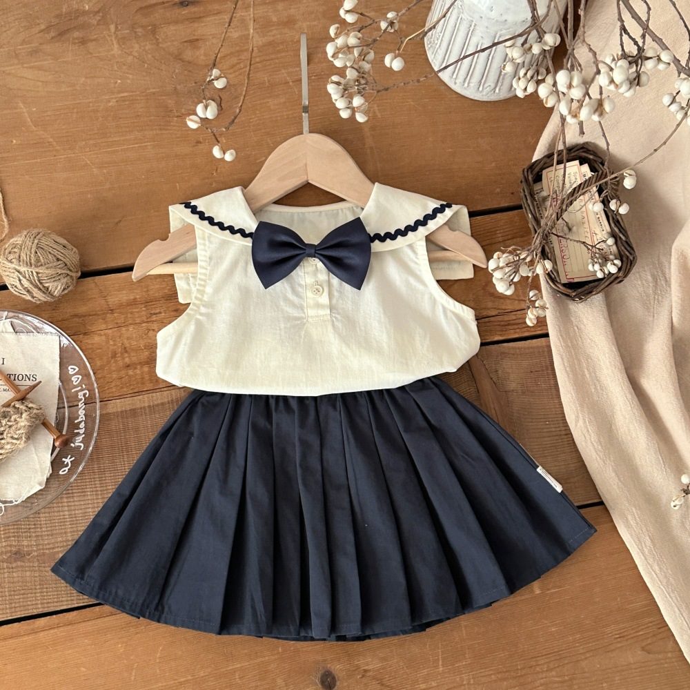 夏新作　子供服　女の子　カレッジ風　セットアップ　ノースリーブ　シャツ　スカート　可愛い