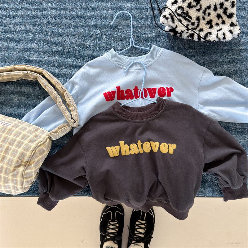 秋新作　子供服　キッズ　英字　プリント　トレーナー　カジュア　長袖Tシャツ　春秋用　トップス　2色