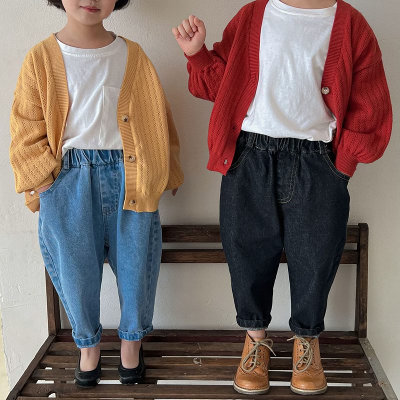 春秋新作　子供服　デニムパンツ　ゆったり　ボトムス　カジュアル　ズボン　ロングパンツ　お出かけ