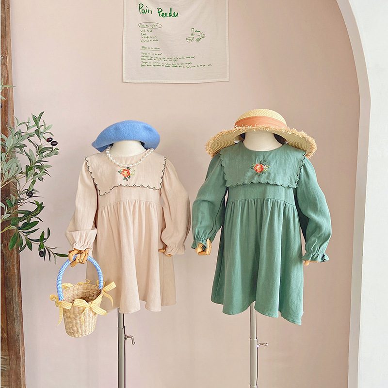 ins 秋新作　女の子　刺繍　リネン　ワンピース　森ガール　子供服　可愛い　長袖ワンピース　春秋