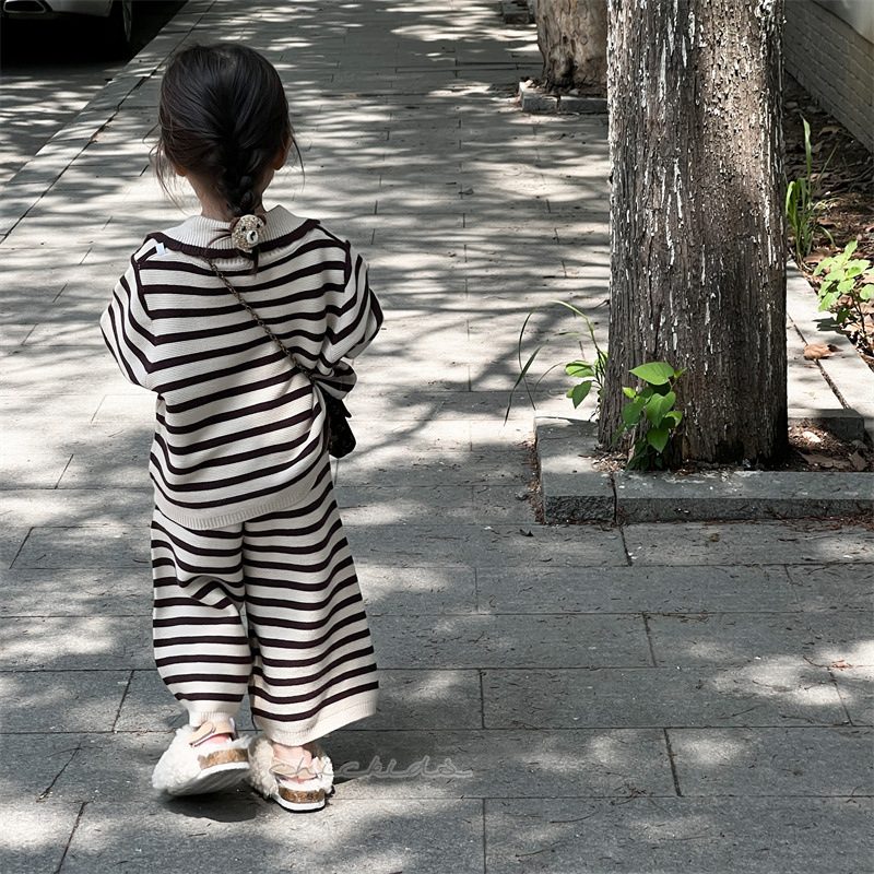 ins 秋新作　ins　ニット　子供服　２点セット　トップス　パンツ　ストライプ　女の子　可愛い