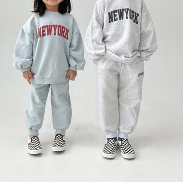 秋新作　子供セットアップ　パーカー　パンツ　女の子　男の子　英字　キッズ服　普段着　カジュアル