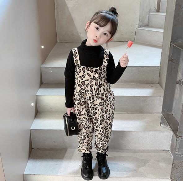 秋冬　女の子　ヒョウ柄　セットアップ インナー　サロペット　2点セット　子供服 可愛い　カジュアル
