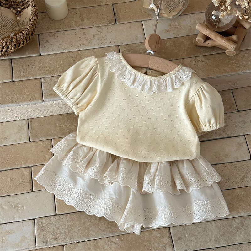 夏新作　女の子　レースドッキング　セットアップ　半袖　Tシャツ　ブルマー　子供服　可愛い　リボン